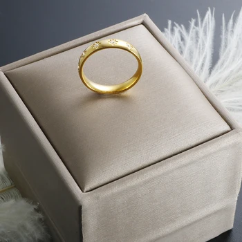 Кристален звезда Елегантен пръстен с побрякушками от неръждаема стомана с Позлатени бижута за жени, amatures, лукс, търговия на Едро, подарък за сватбени партита