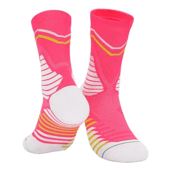 Нови баскетболни чорапи със средна дължина, нескользящее впитывающее пот кърпа, спускане до коленете, Спортни чорапи за бягане в колело, тренировки на открито